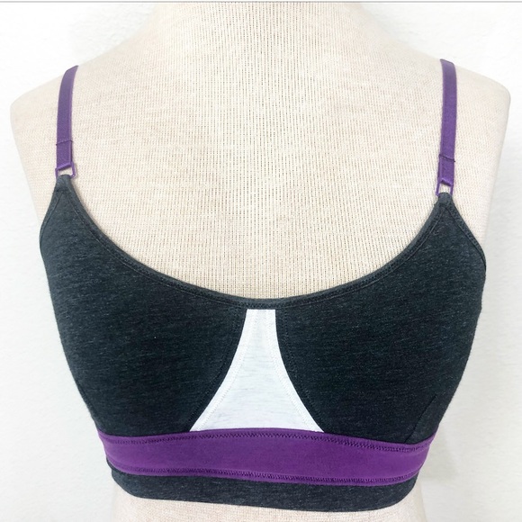 lululemon athletica Other - Lululemon size 8 Gray Purple Workout Sports Bra